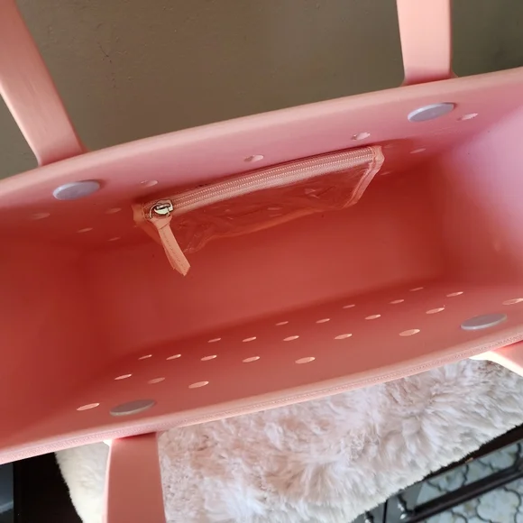 Bogg Bagg Medium (Baby) Peachy Beachy - Picture 5 of 9